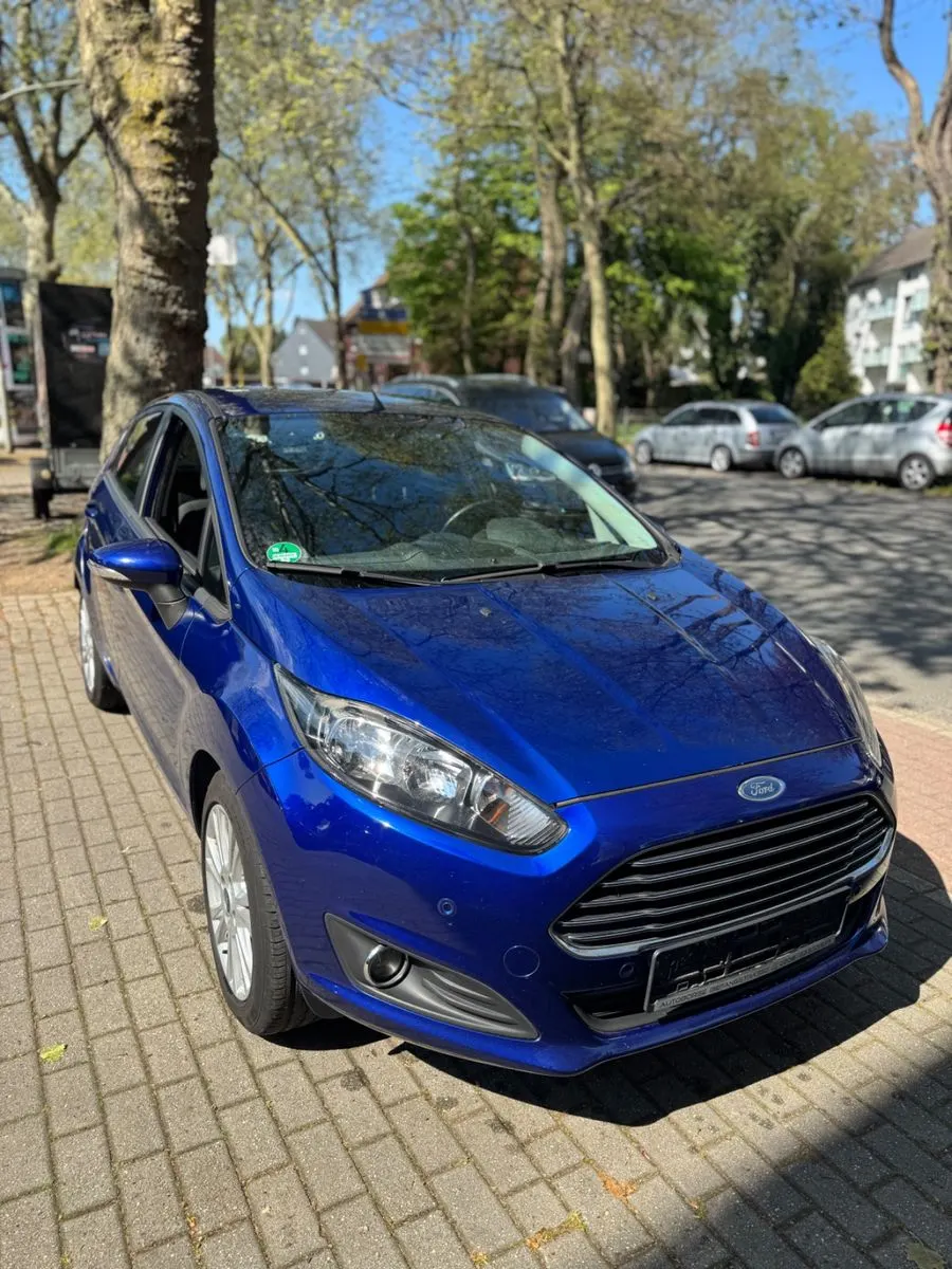 Ford Fiesta Sync Edition 5Türig – Ansicht 1 von 14